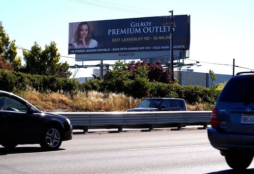 Bayshore Fwy 1 mi N/I-680N San Jose E/L-Illuminated - 6175N